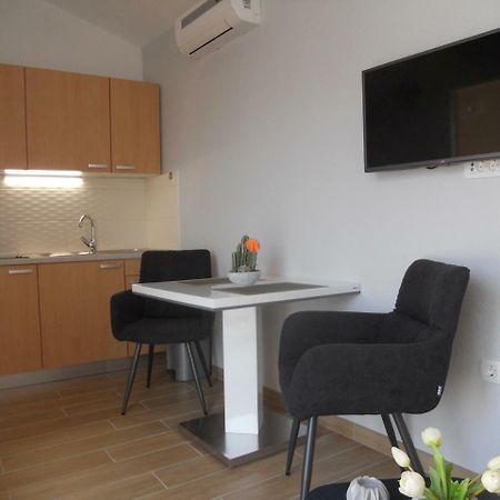 Apartments Mihalic I Baška Dış mekan fotoğraf
