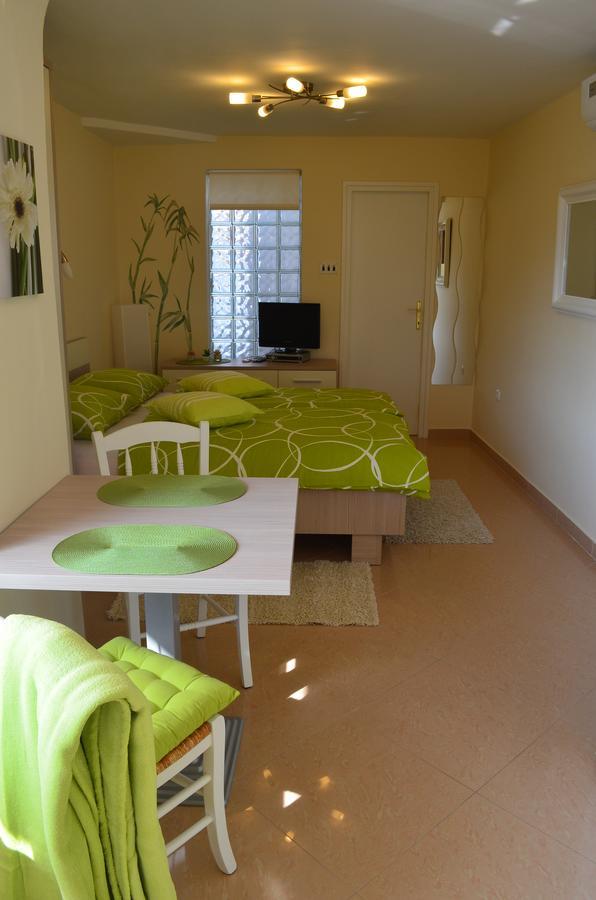 Apartments Mihalic I Baška Dış mekan fotoğraf